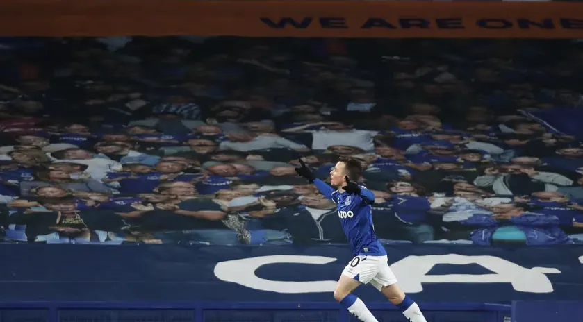 A Tale of One Goal and Several Missed Chances