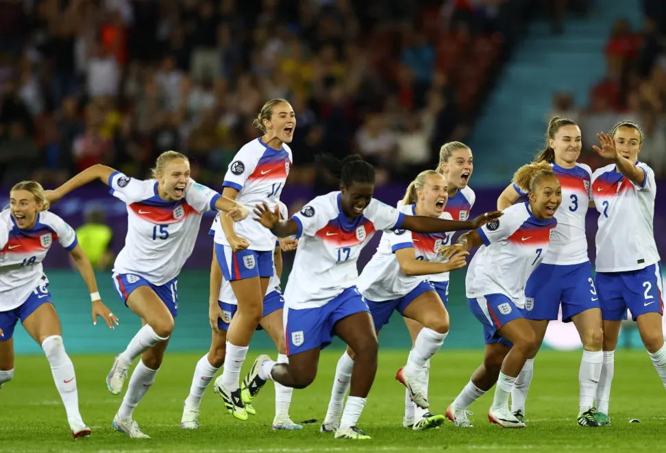 Psychological Pressure Meets Tactical Breakdown